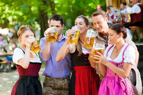 oktoberfest wiki deutsch|when is oktoberfest traditionally held.